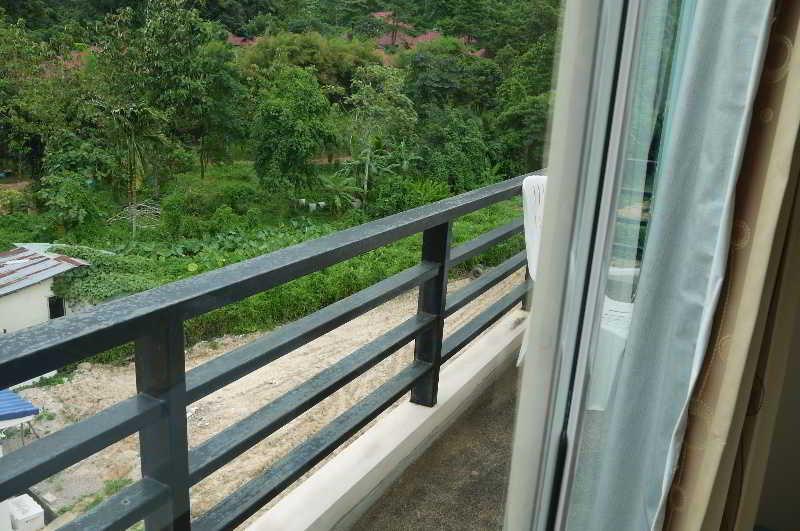 J Apartment Ao Nang Exterior photo