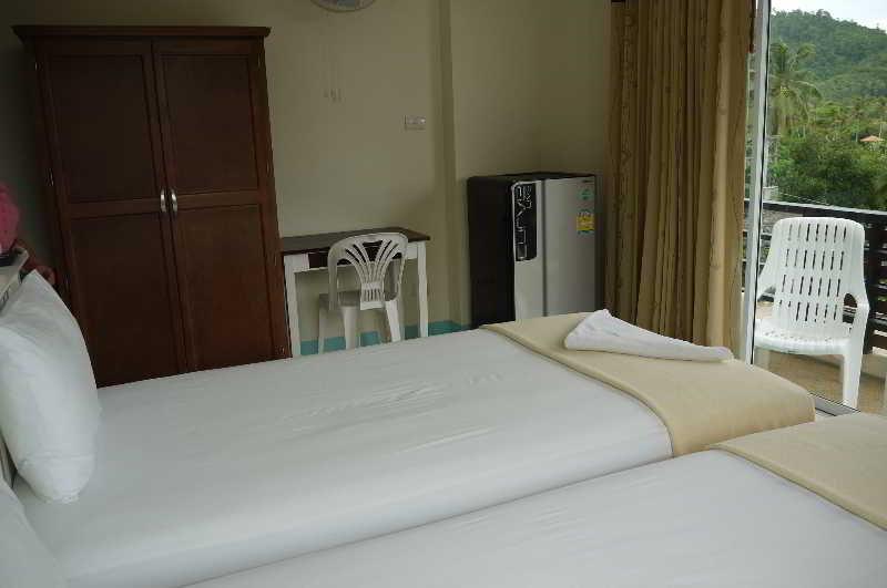 J Apartment Ao Nang Exterior photo