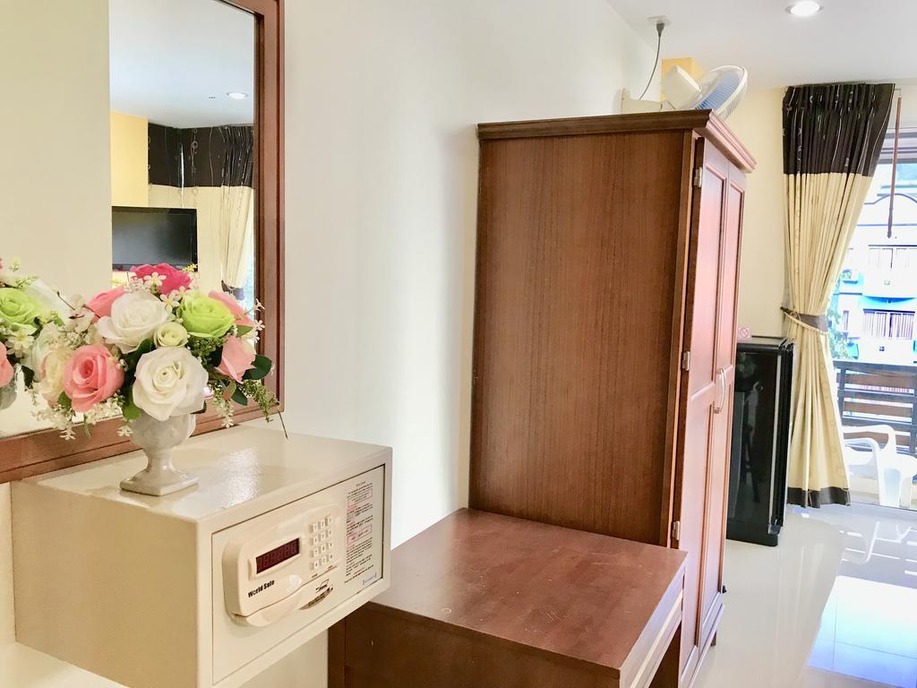 J Apartment Ao Nang Exterior photo