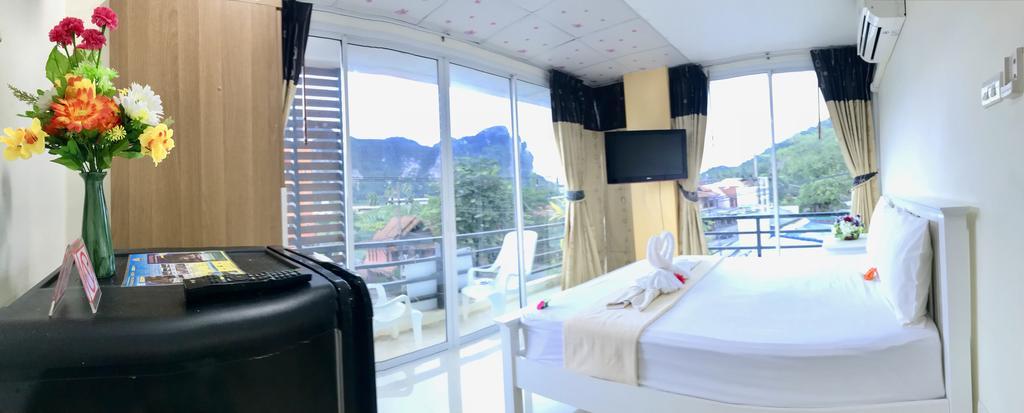 J Apartment Ao Nang Exterior photo