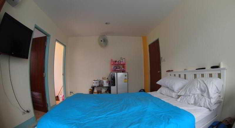 J Apartment Ao Nang Exterior photo