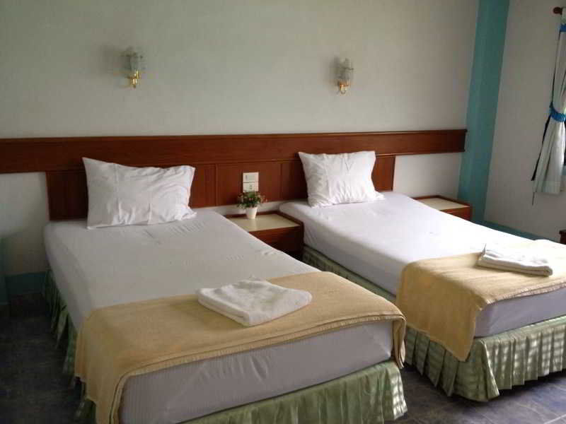 J Apartment Ao Nang Exterior photo