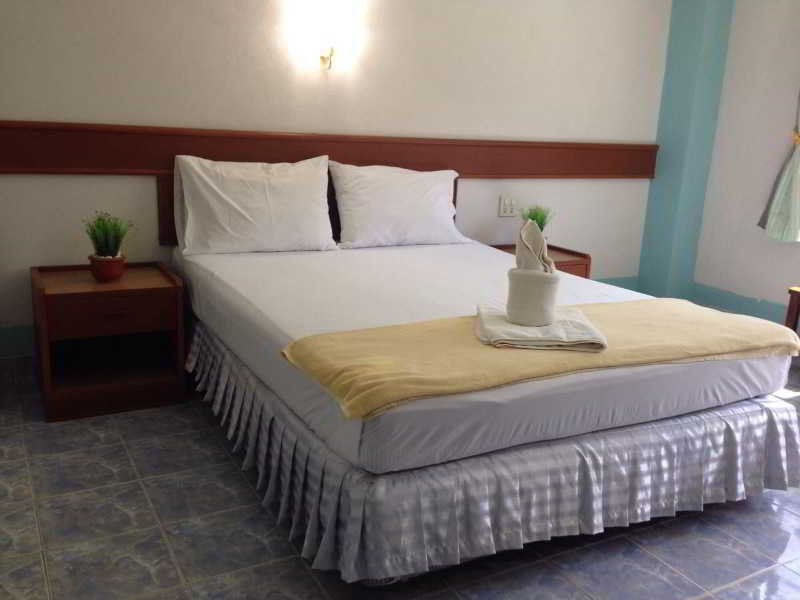 J Apartment Ao Nang Exterior photo